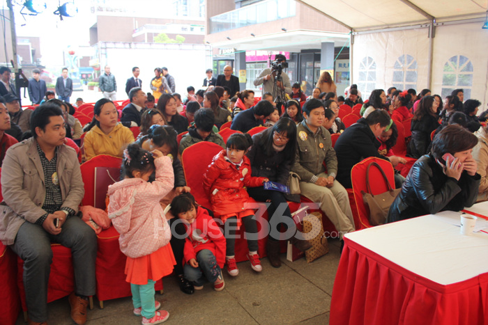 <em>阳光</em>水榭<em>少儿舞蹈</em>大赛,<em>美少女</em>云集_(Z)紫元<em>阳光</em>