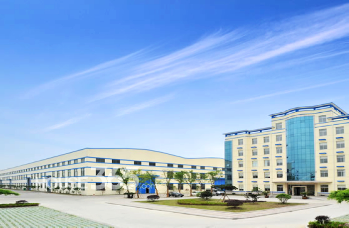 无锡365地产家居网品牌行--走进东群钢管厂!_